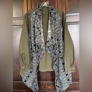 Natural reflections green and white cardigan